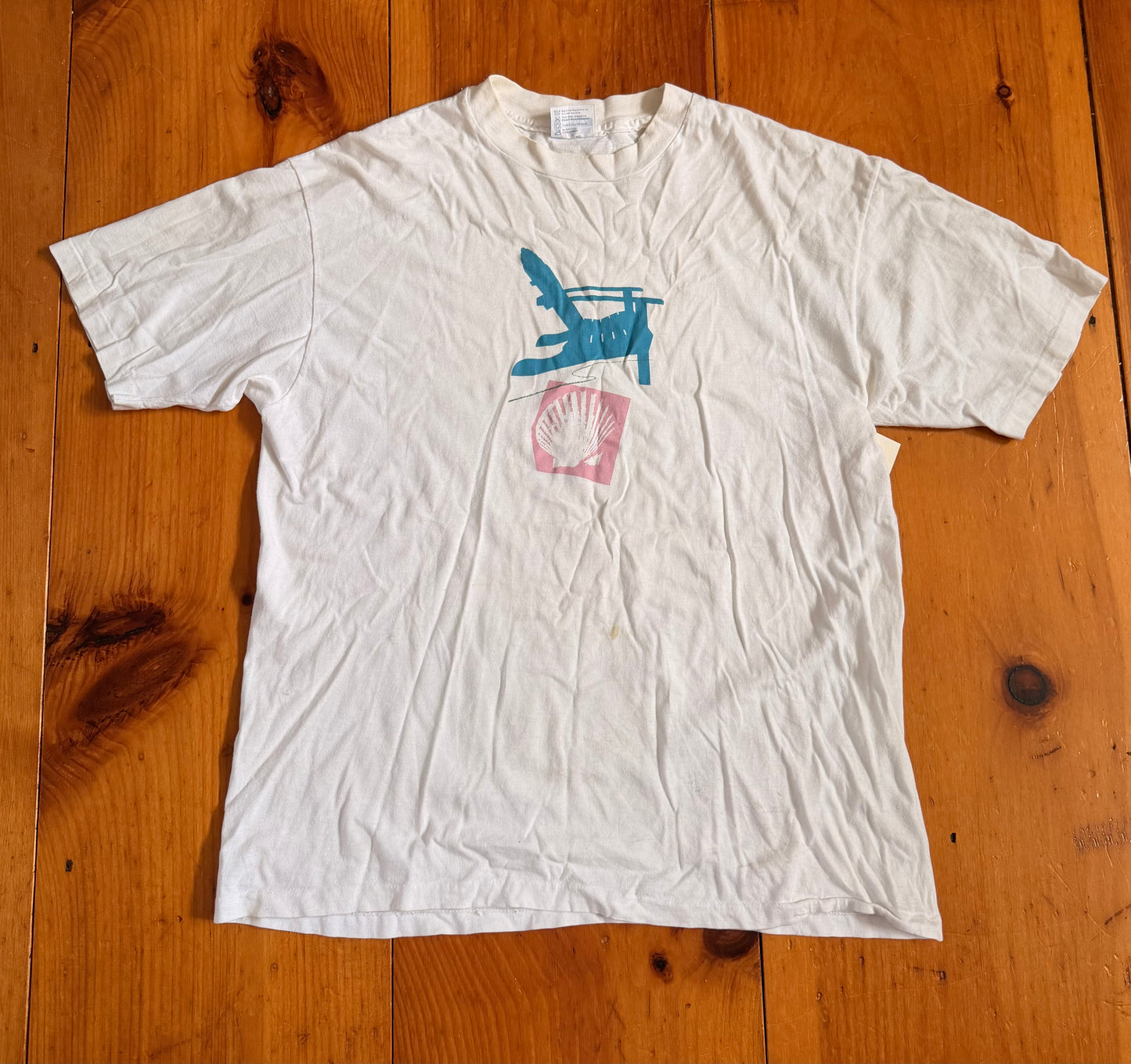 90s Cliffside Nantucket Tee